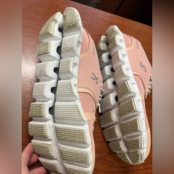 Cloud 5 Running Women's Rose Shell Sneakers - Picture 3 of 4